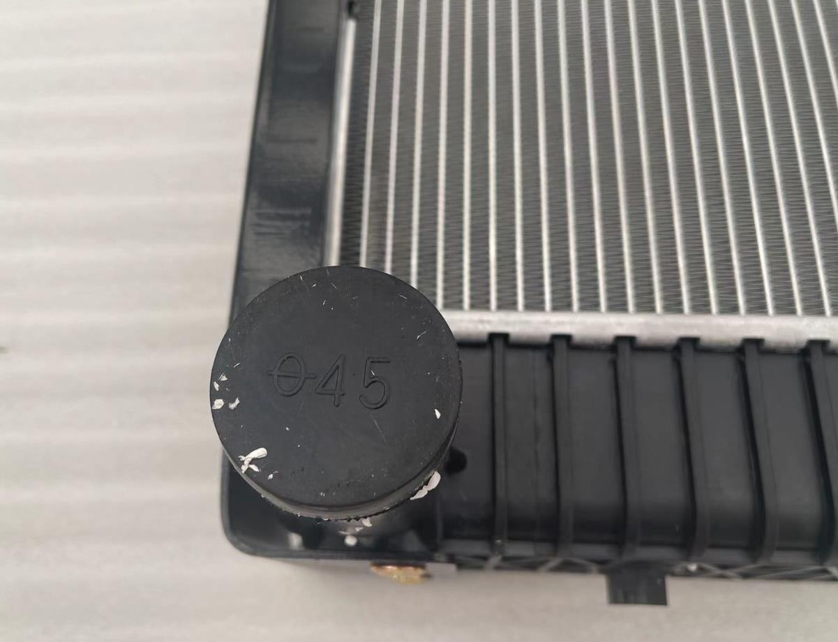 Bộ tản nhiệt nhôm Shacman Delong F3000 Aolong DZ9112532888 B