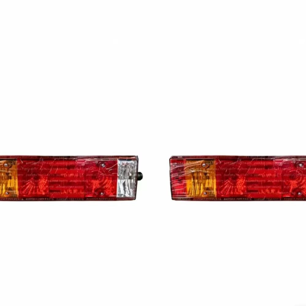 Cụm đèn hậu Shacman F3000 81252256464 81252256465